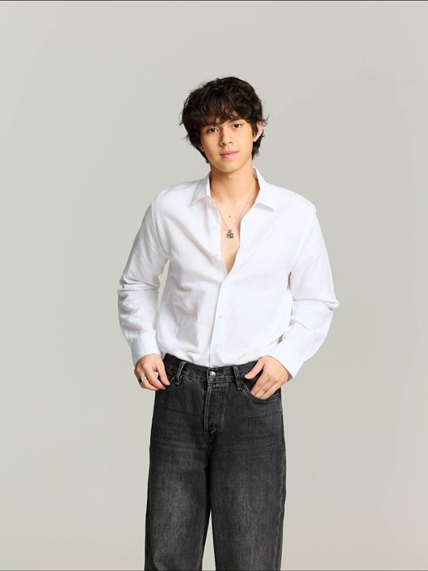 ขุนพล กฤต ลูกชาย ไก่ สุปราณี เจริญผล