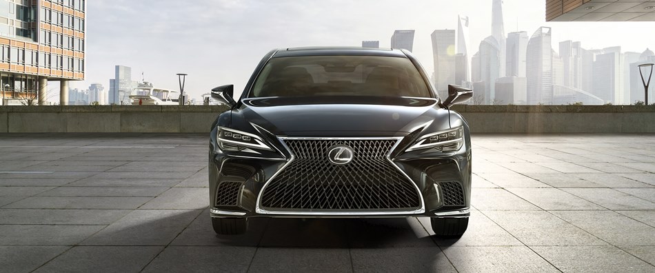 Lexus LS 2022
