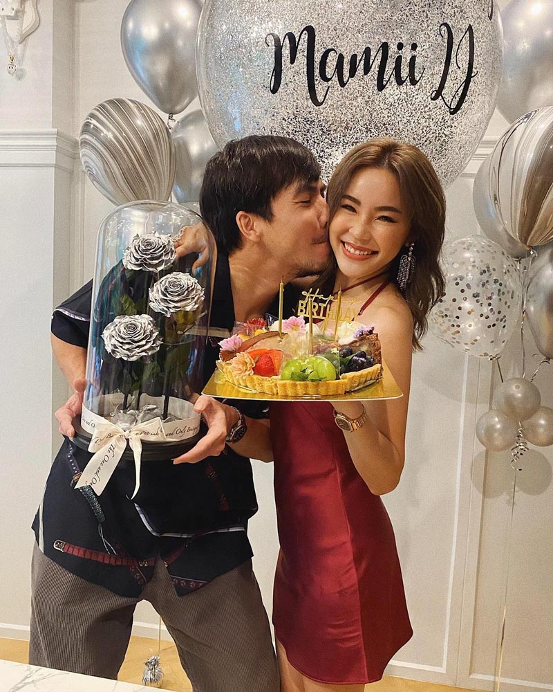 ดีเจเผือก พงศธร