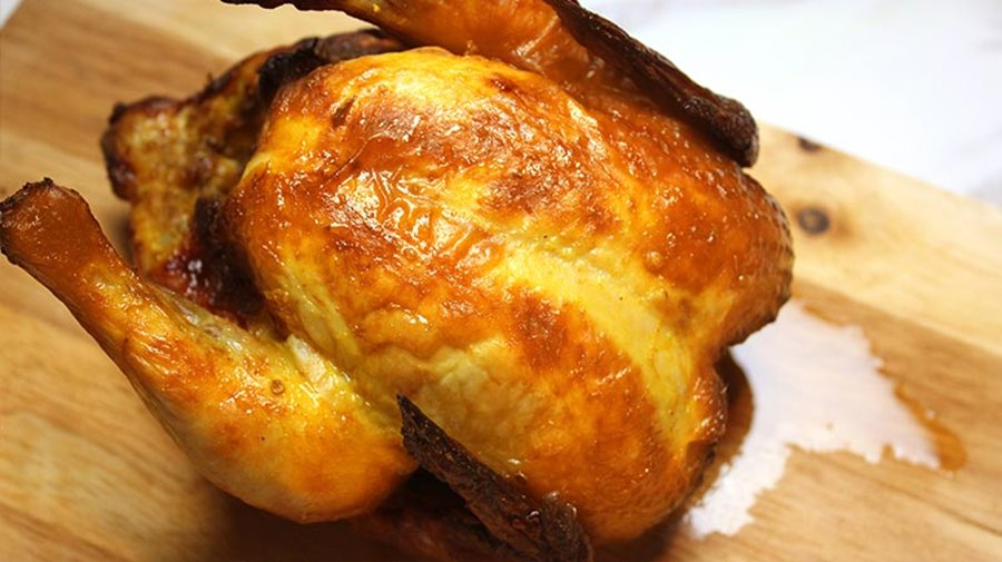 Công thức gà nướng ướp, thực đơn gà dễ làm sẽ làm hài lòng những người thích ăn gà nướng.