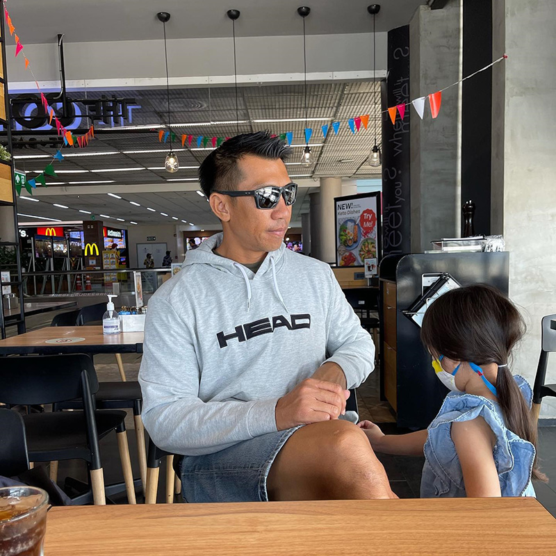 บอล ภราดร