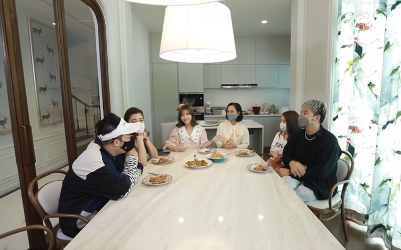 บ้าน ออม สุชาร์