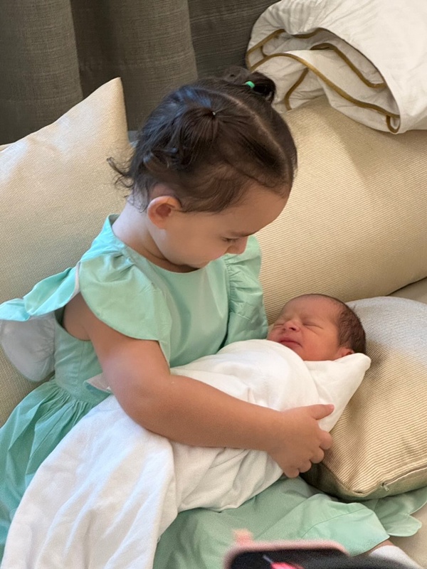 ไอซ์ อภิษฎา คลอดลูกคนที่ 2 แล้ว พร้อมอวดภาพเทวดาตัวน้อย