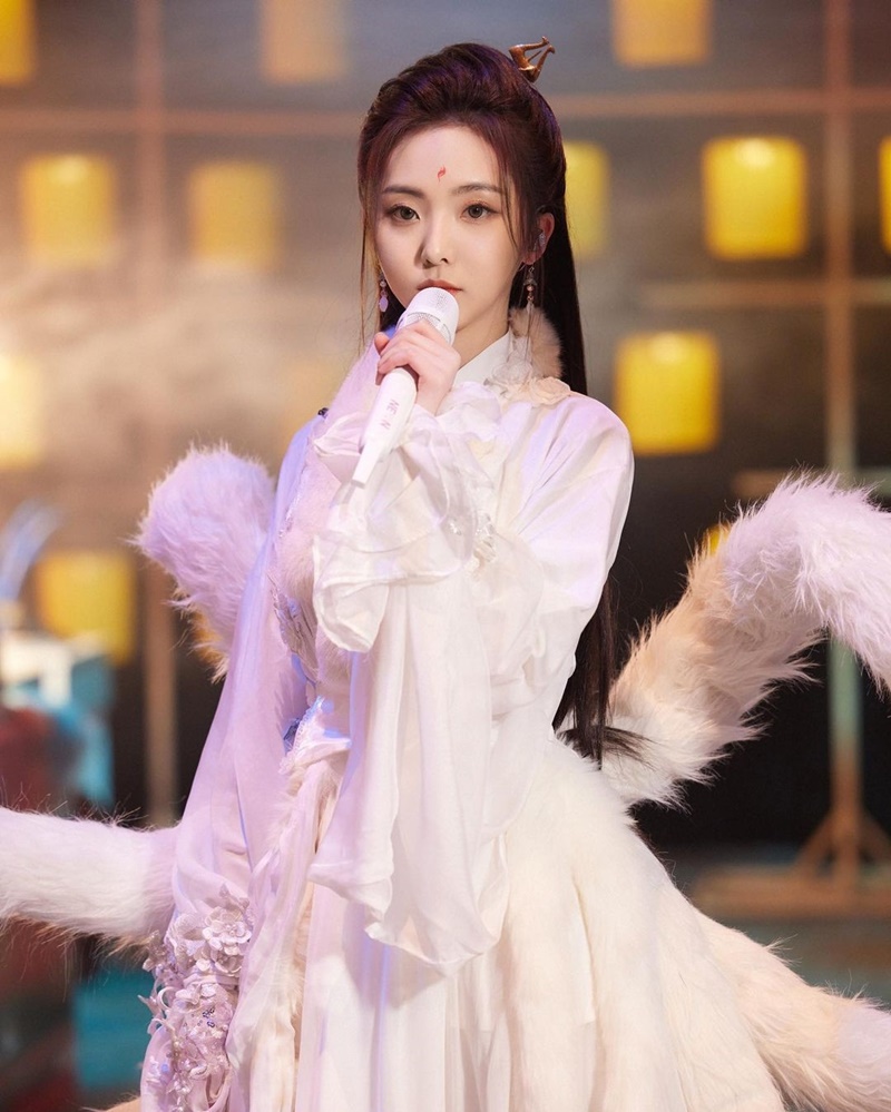 เนเน่ พรนับพัน พรเพ็ญพิพัฒน์