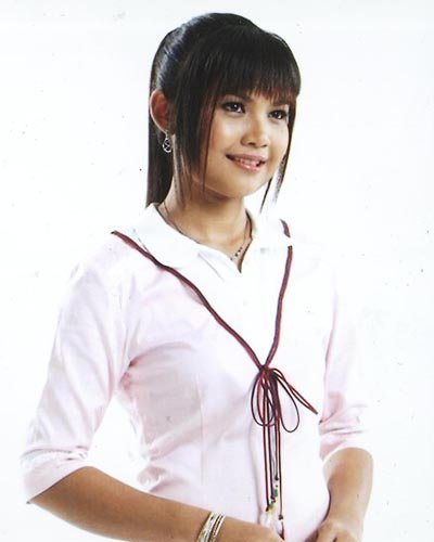 ตั๊กแตน ชลดา