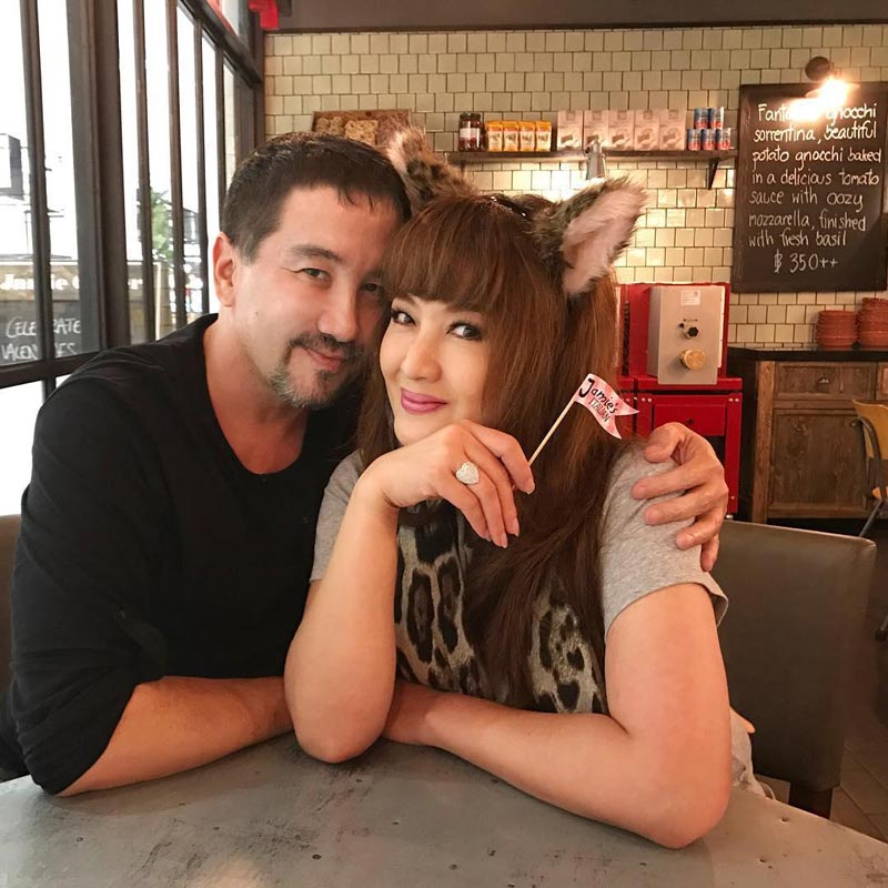 ฮันนี่ ภัสสร บี๋ ธีระพงศ์