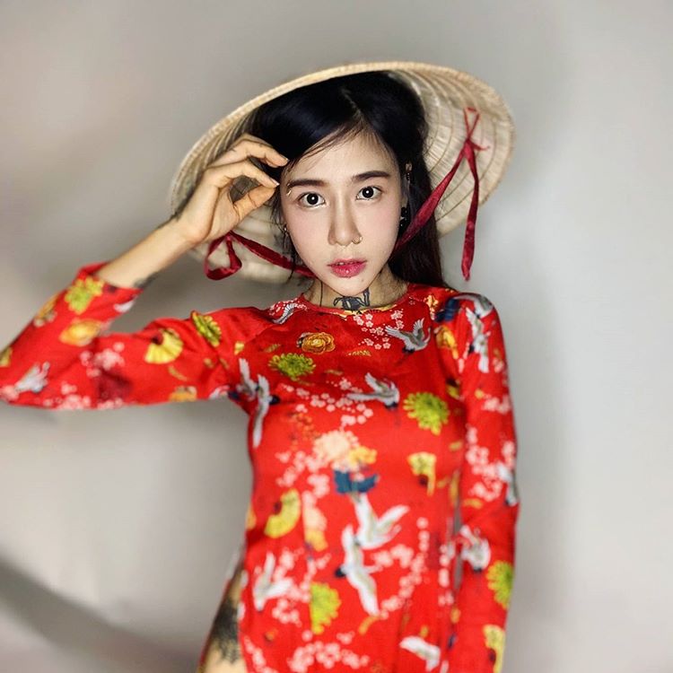 ภัส นภัสพลอย
