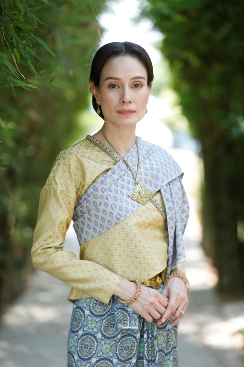 ละคร กลิ่นมาลี