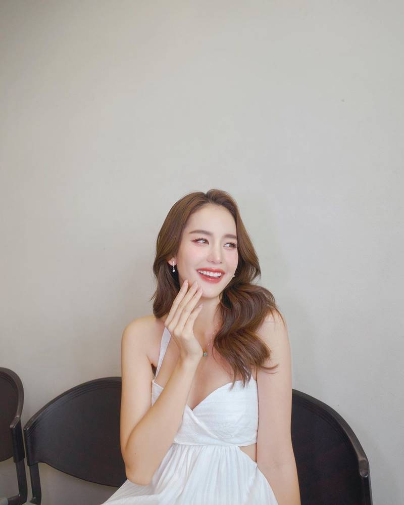 โบว์ เมลดา 