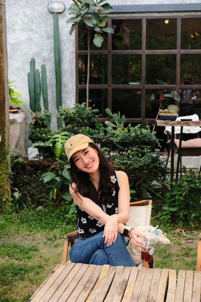 The Tropical Eco-Cafe