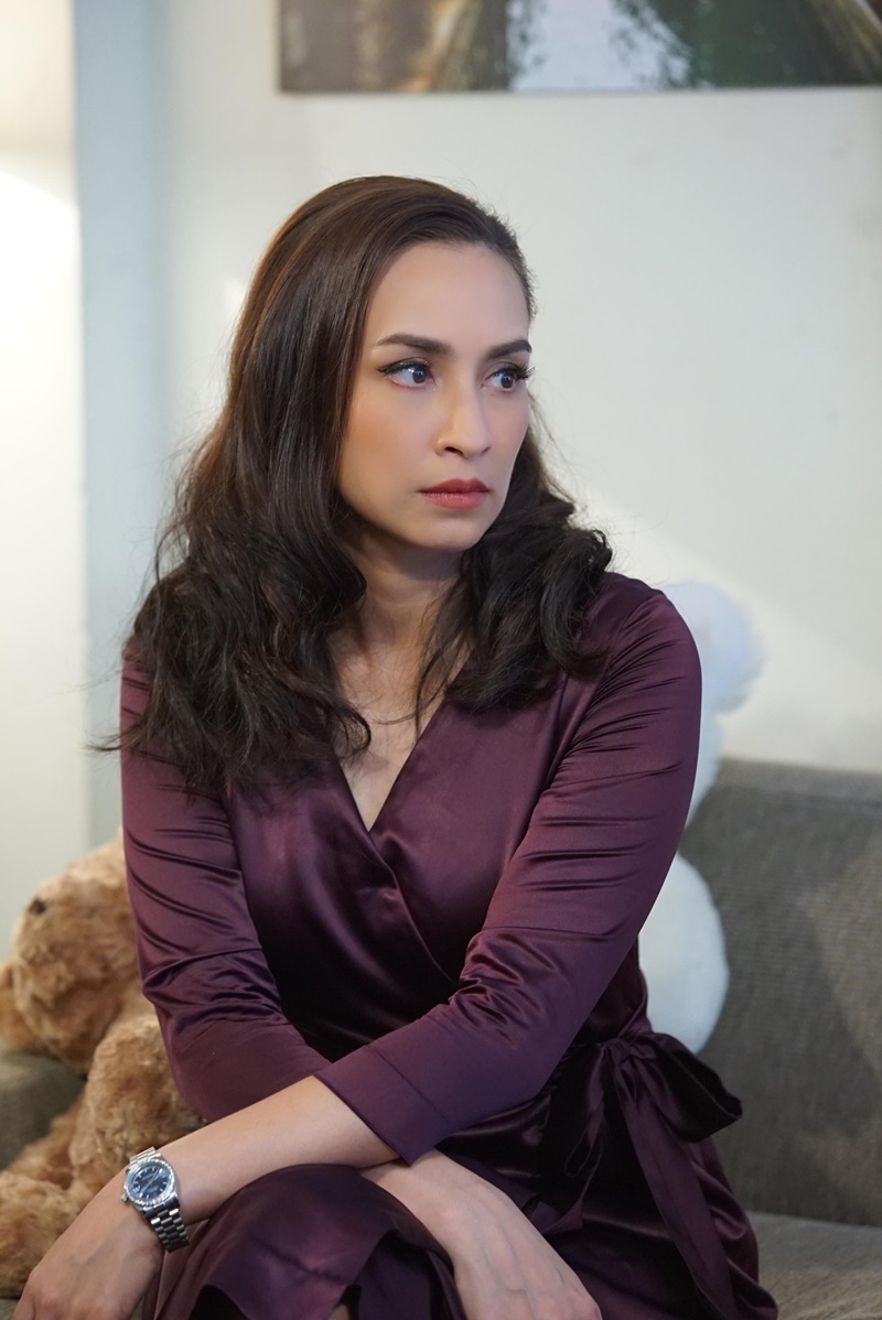 น้ำผึ้งขม เรื่องย่อ