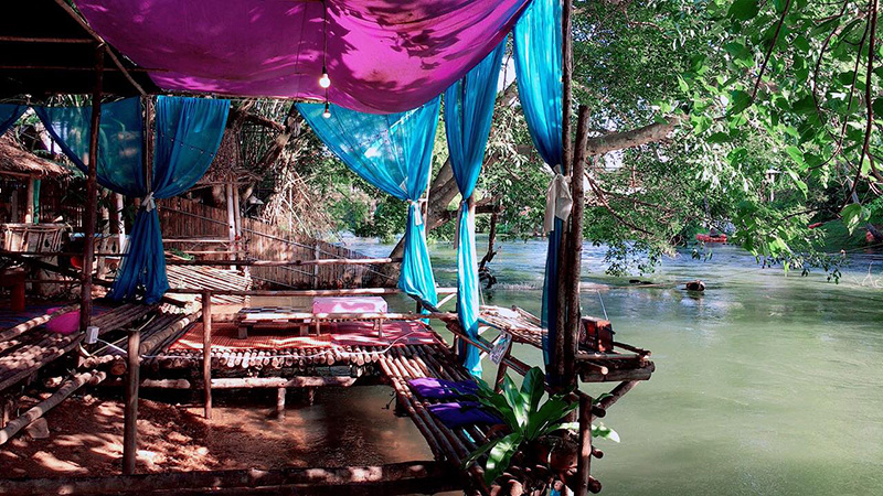 ลานกางเต็นท์