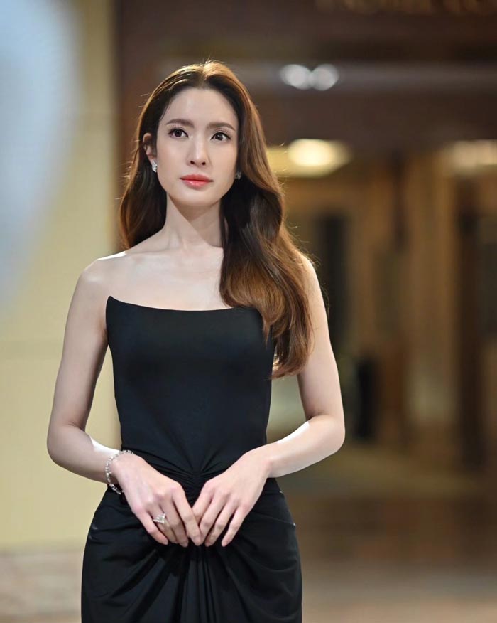 แอฟ ทักษอร