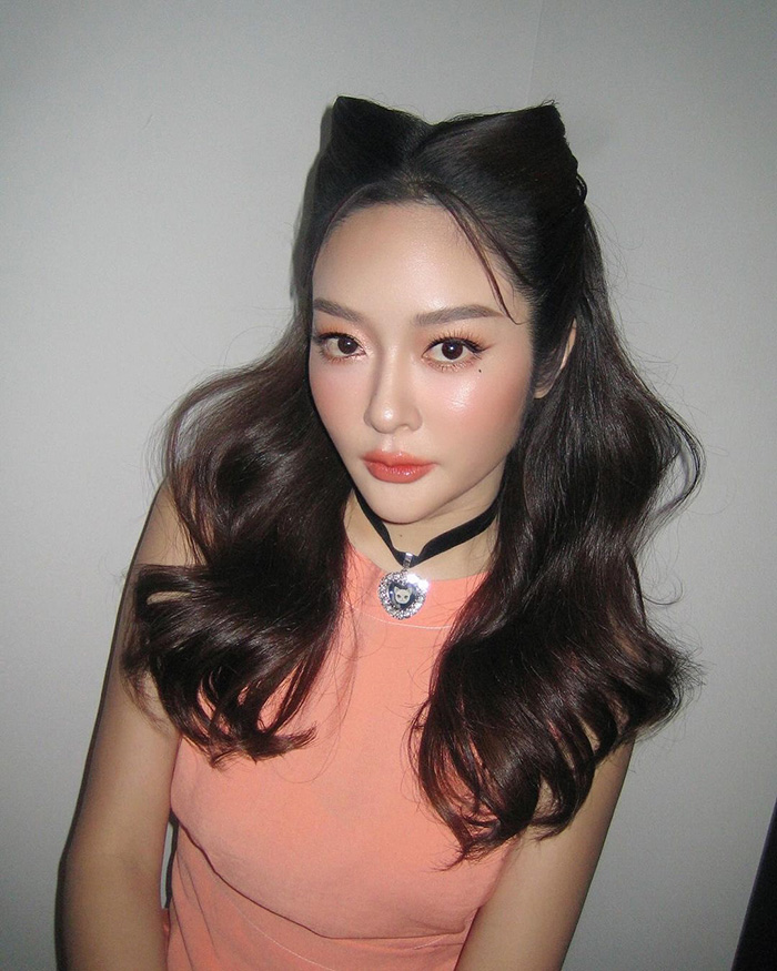 แก้มบุ๋ม พี่พีท