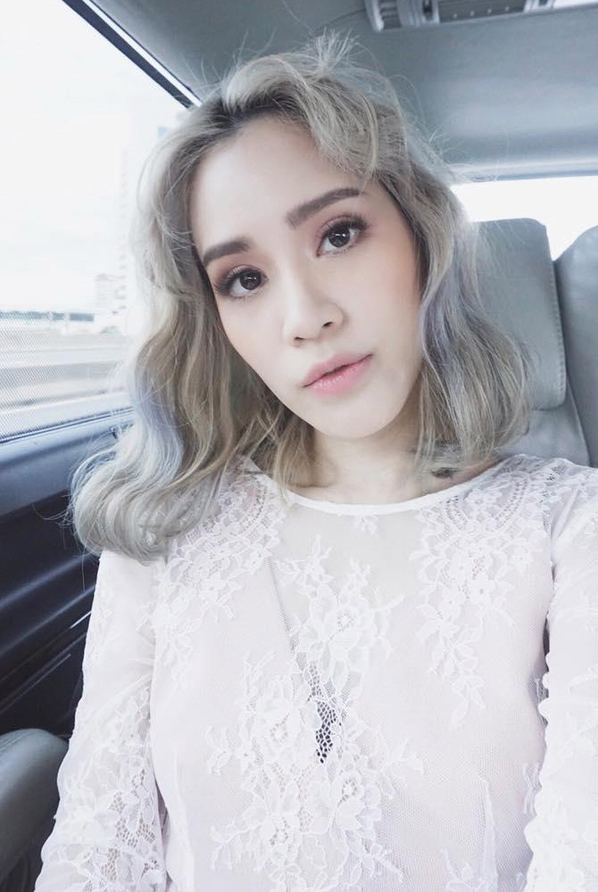 ฟาง พิชญา