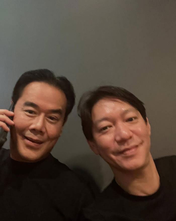 เป็ก สัณณ์ชัย เตือน จิน ธรรมวัฒนะ 