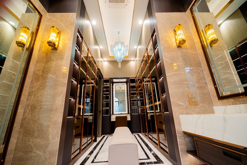 คฤหาสน์หรู