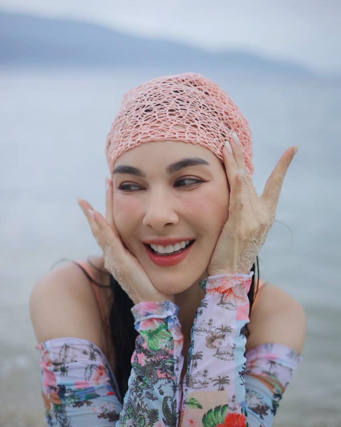 โบว์ เบญจวรรณ