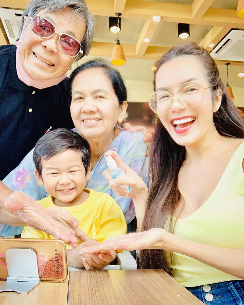 อ๋อม สกาวใจ