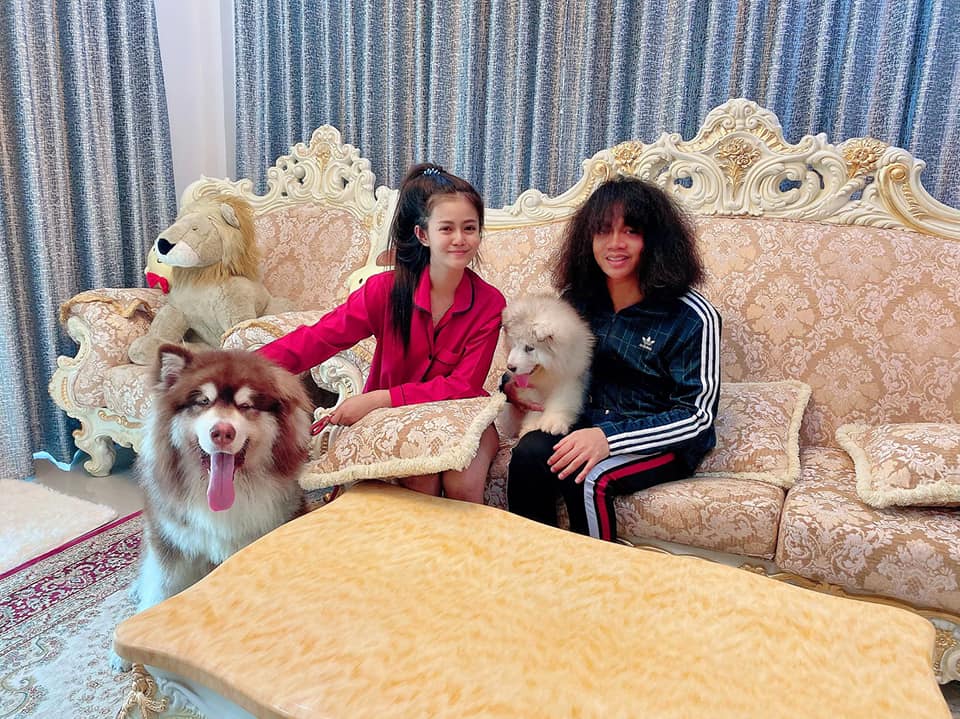 ปุ้ย L.กฮ. ลำไย ไหทองคำ