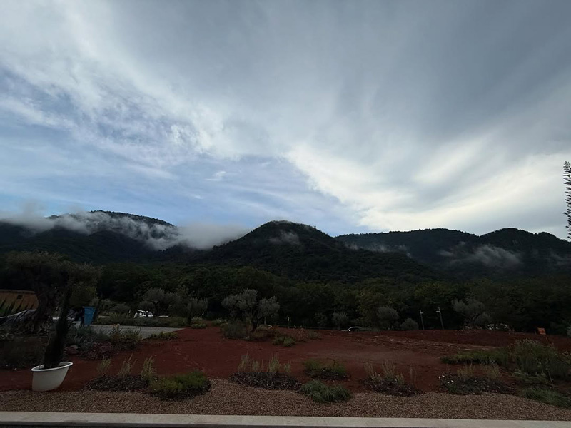 บ้านญาญ่า เขาใหญ่