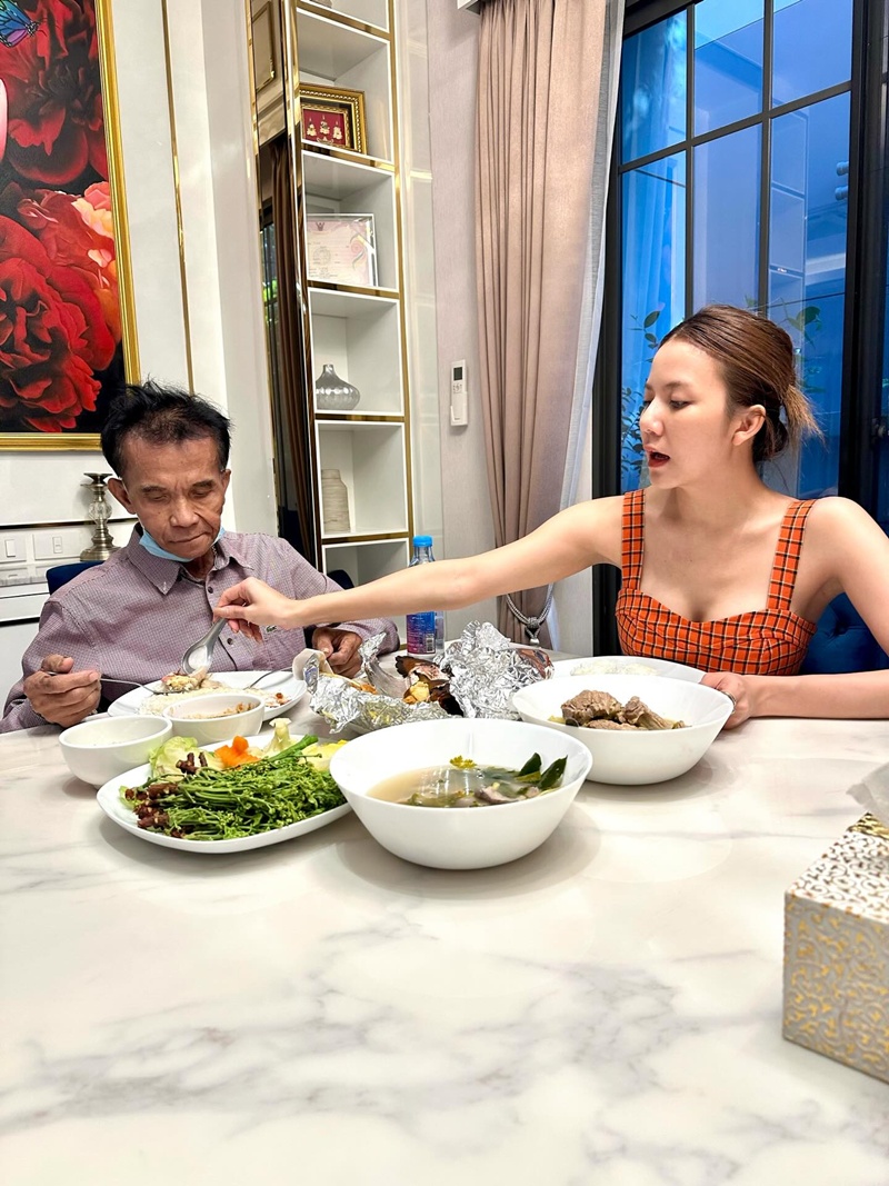 จ๊ะ นงผณี 