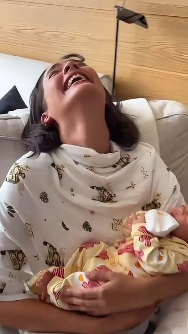 ญาญ่า อุรัสยา