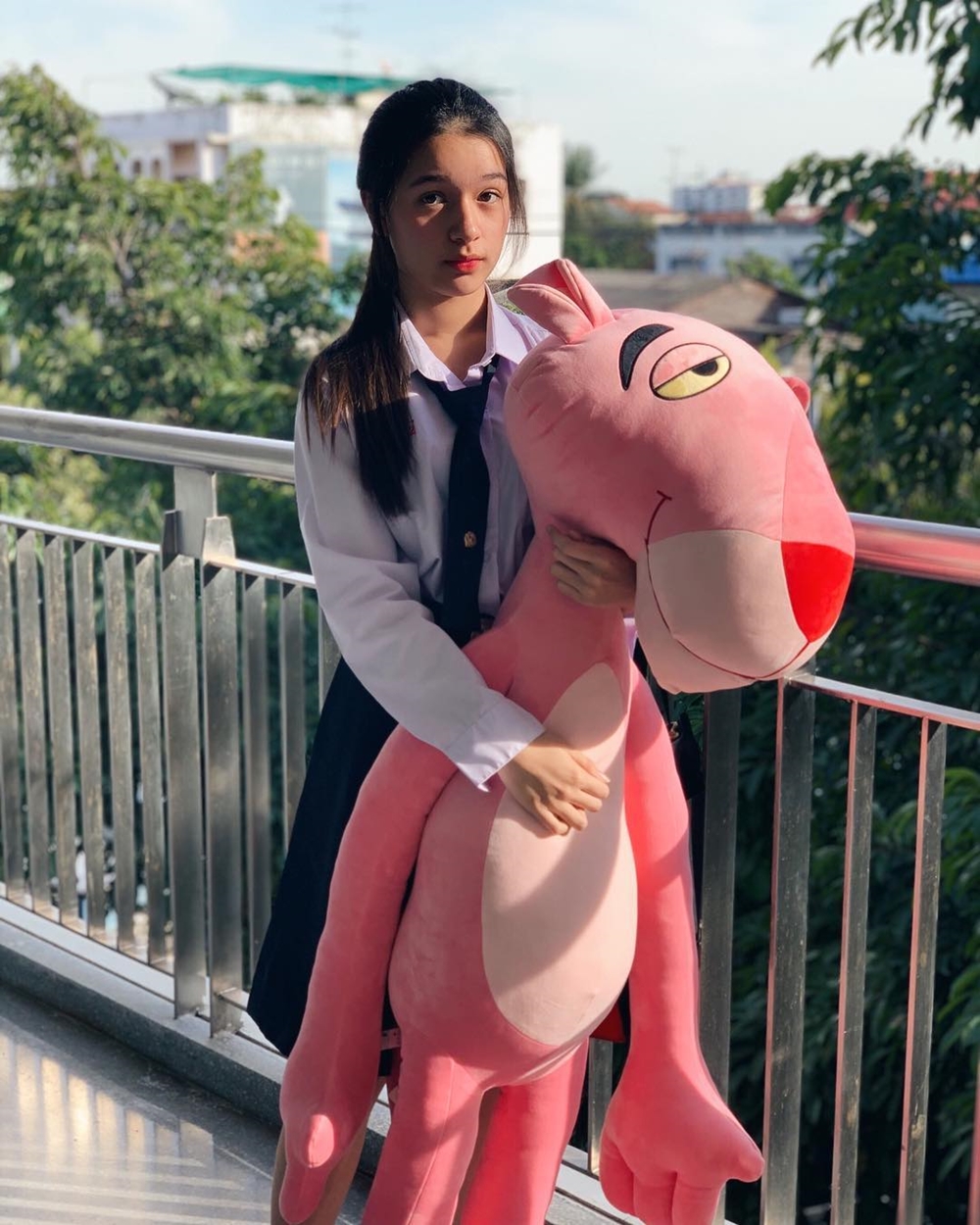 น้องวีวี่ เวอร์โรนิก้า ประวัติ