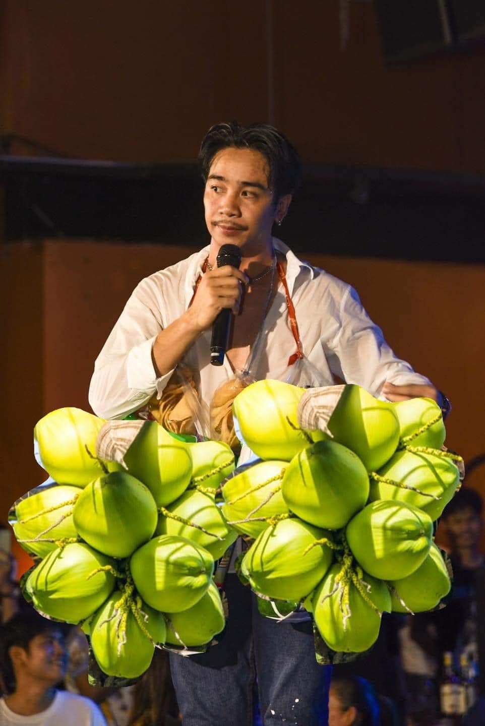 ก้อง ห้วยไร่