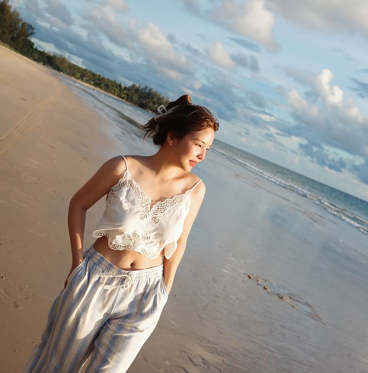 อร พัศชนันท์ อดีตสมาชิก BNK48 สาดลุคแซ่บ