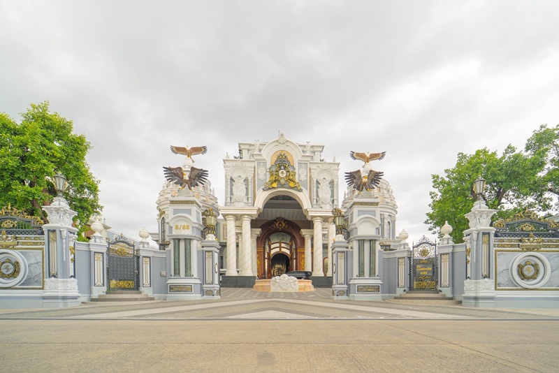 คฤหาสน์หรู