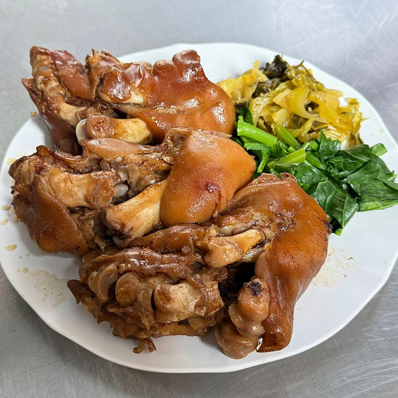 ลิ้ม ขาหมูบุฟเฟต์ ร้านบุฟเฟต์หลักสิบ