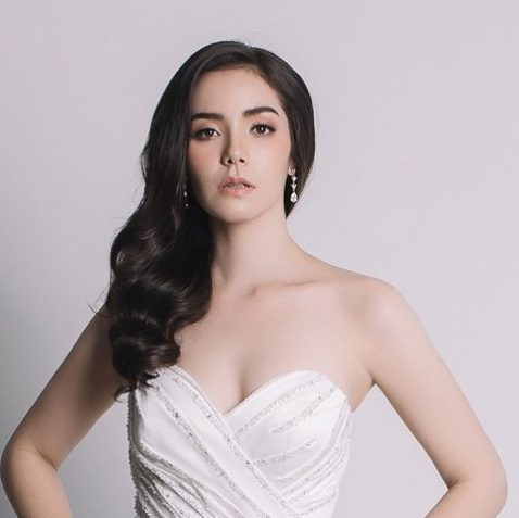 มิเรียน สุเดชา อัคเซลการ์ด ประวัติ