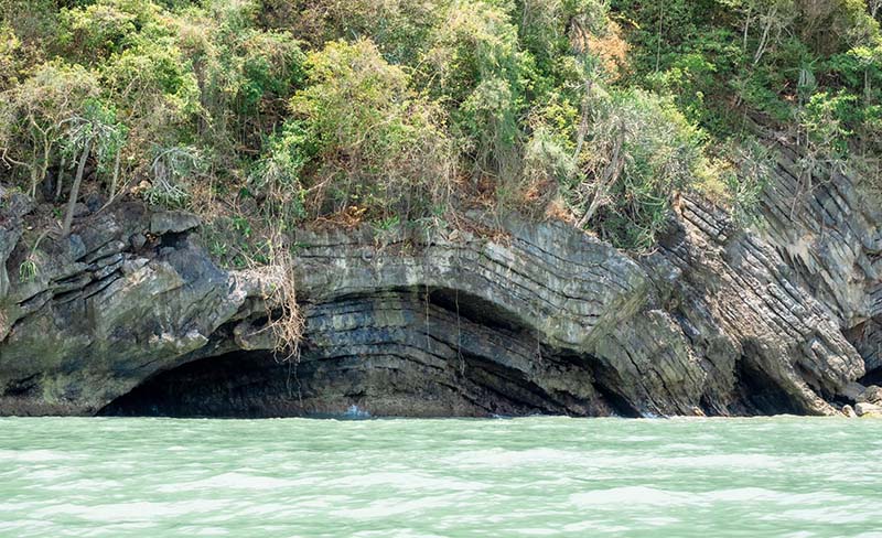 หินพับผ้า อ.ขนอม