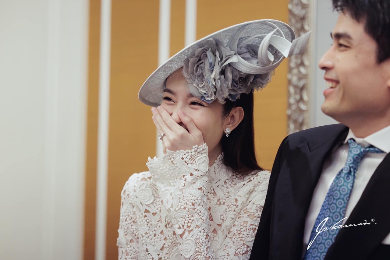 ไฮโซโอ๊ค - ปอย ตรีชฎา