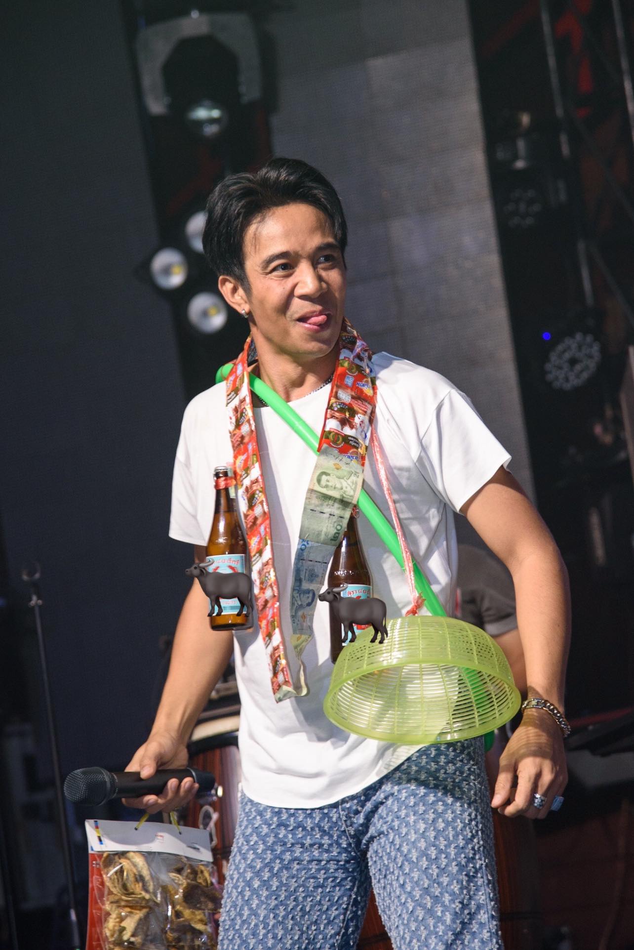 ก้อง ห้วยไร่