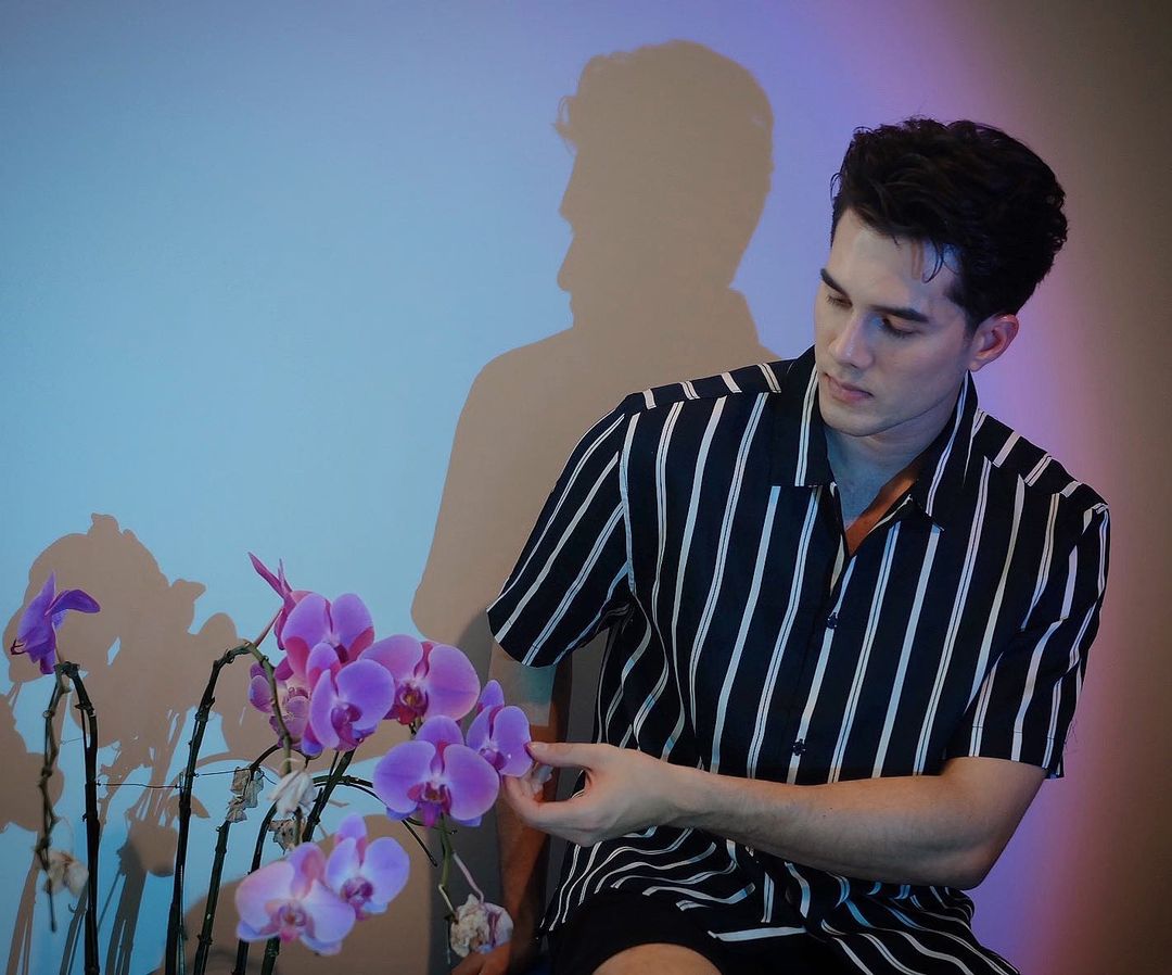 มิกค์ ทองระย้า