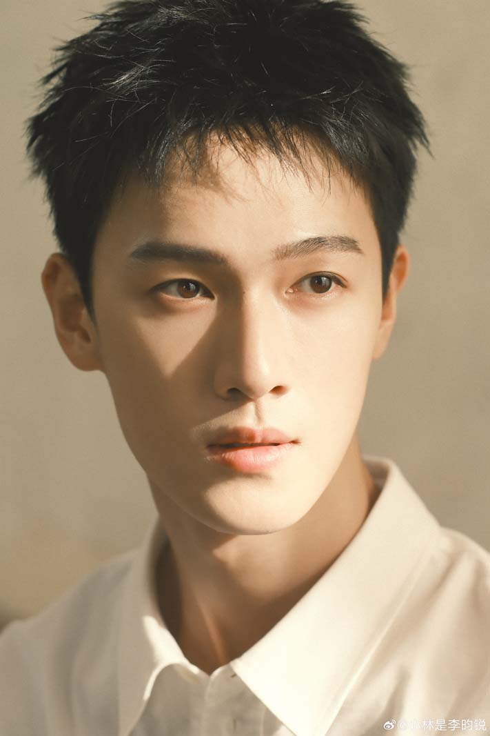 หลี่อวิ๋นรุ่ย Liyunrui