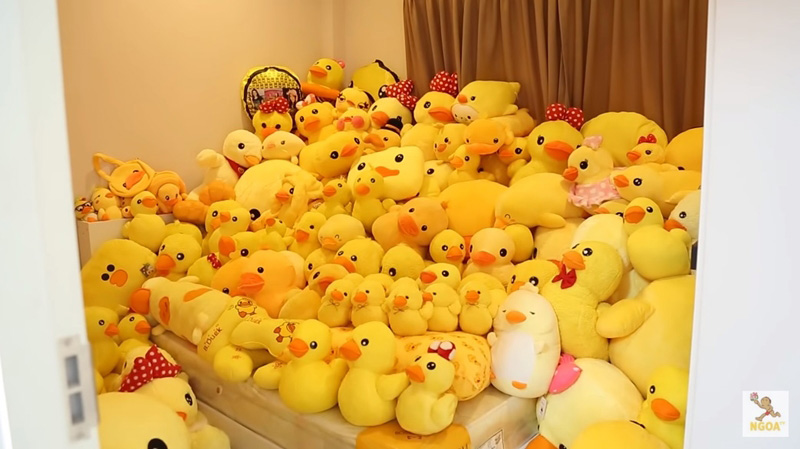 บ้าน อาม ชุติมา