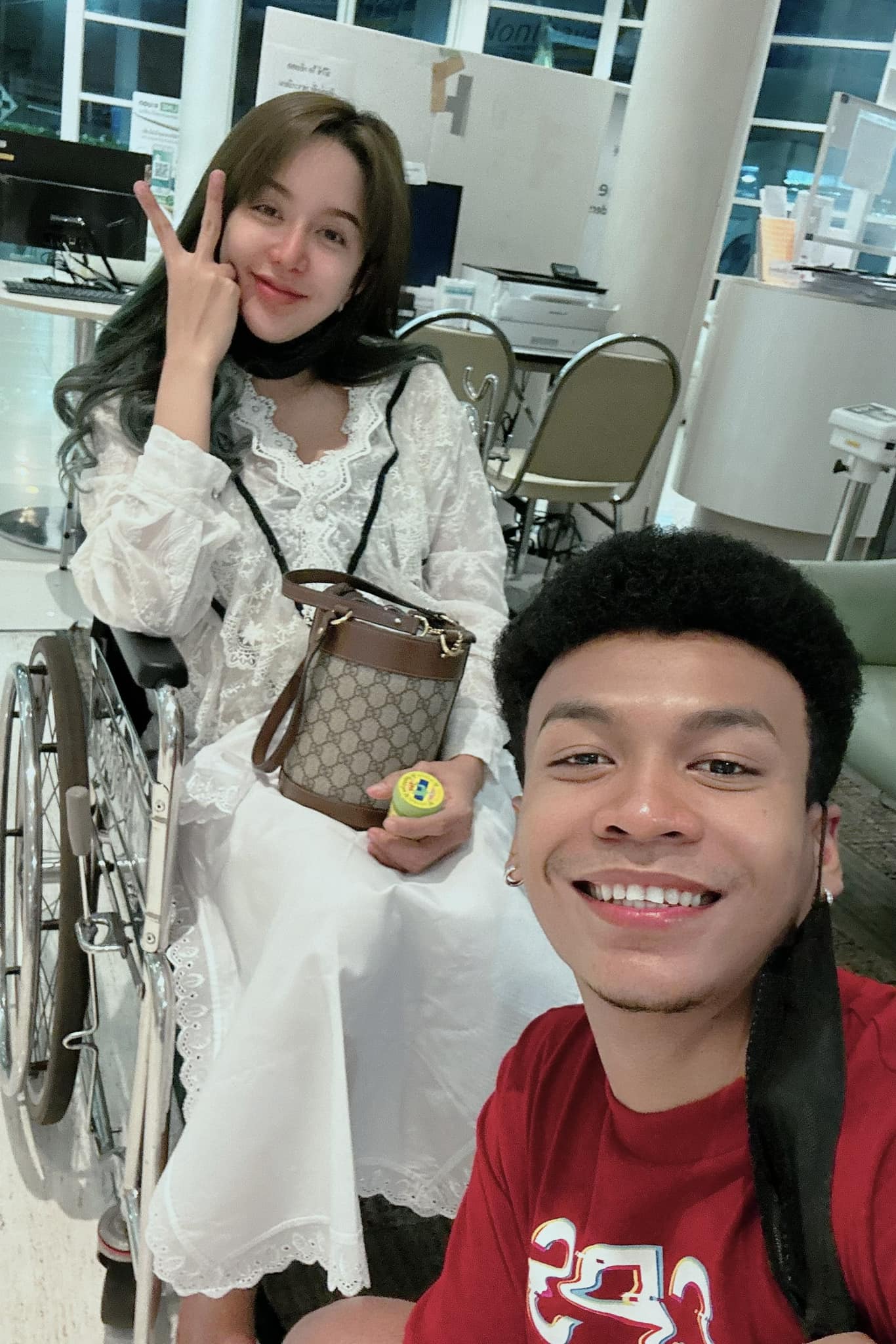 โชค รถแห่