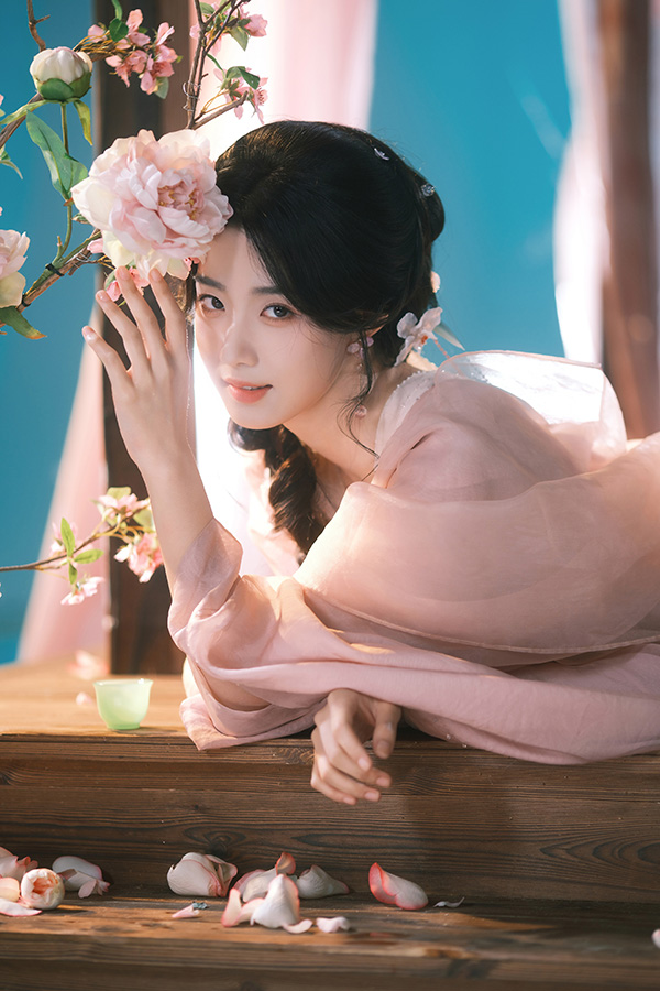 หลูอวี้เสี่ยว ประวัติ