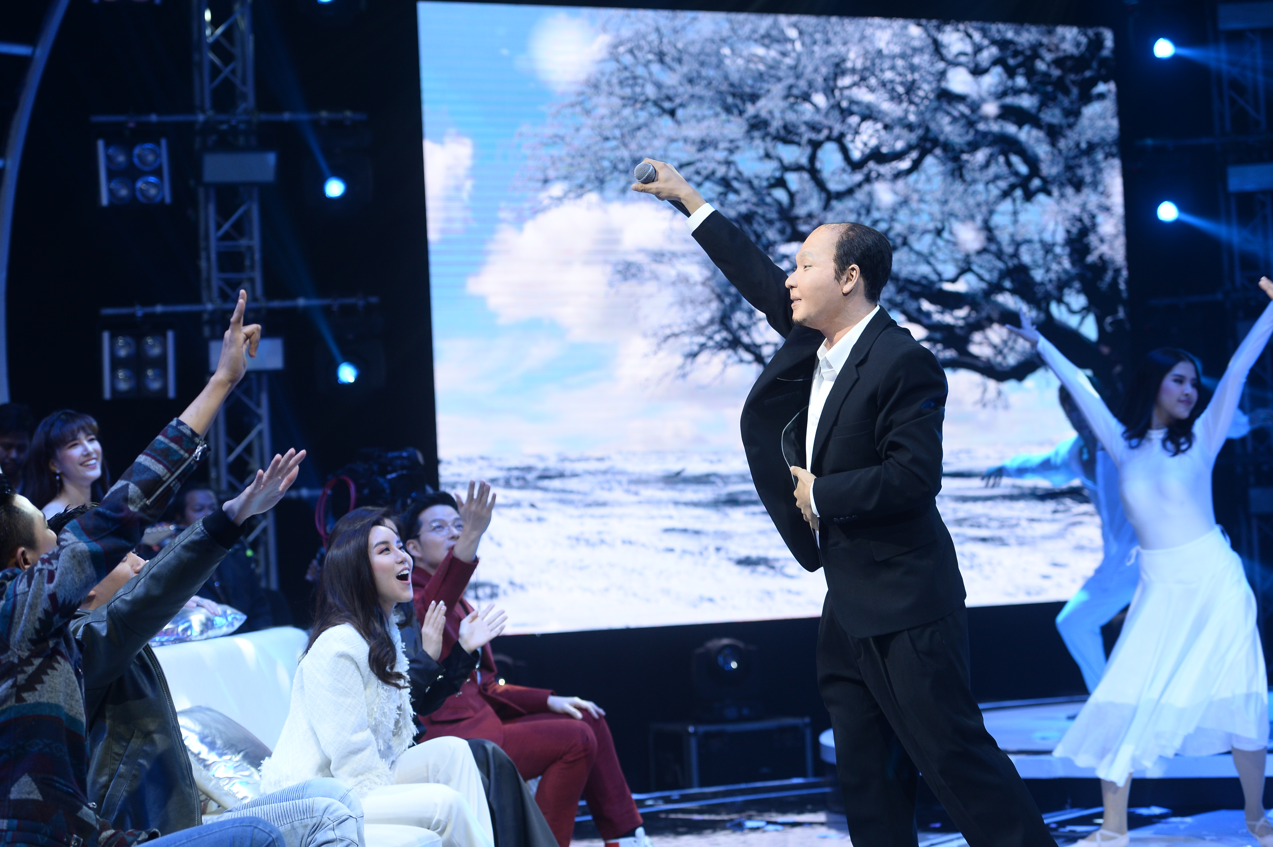 ตั้ม วราวุธ เฮแรง คว้าเงินล้านสอยแชมป์ SING YOUR FACE OFF THE YEAR SS4