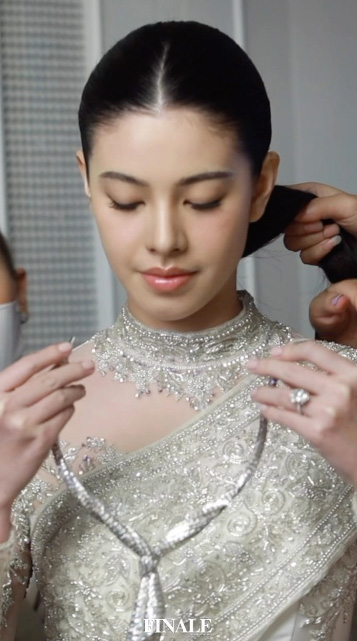 แคท ซอนญ่า ชุดแต่งงาน