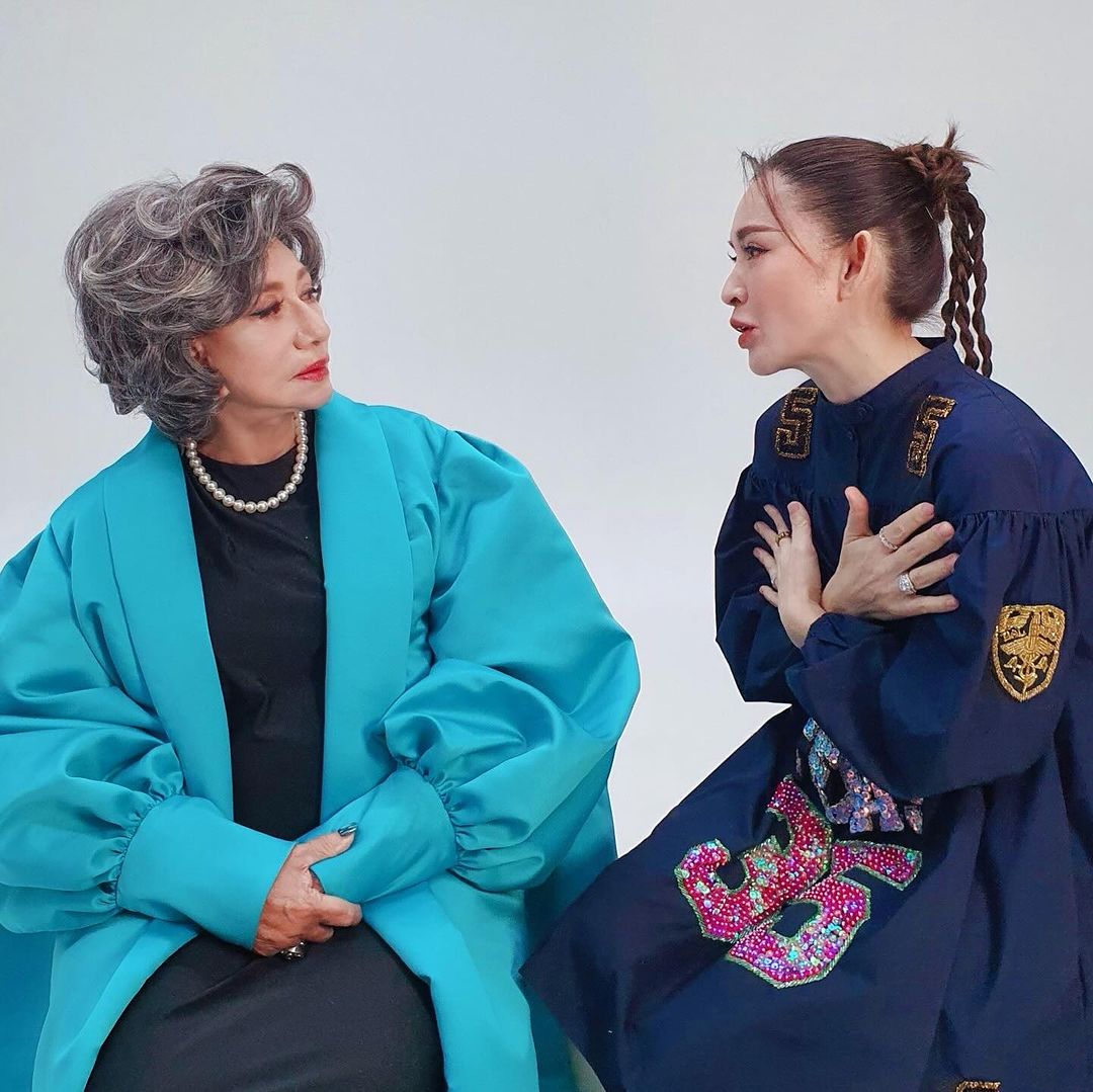 อมรา อัศวนนท์