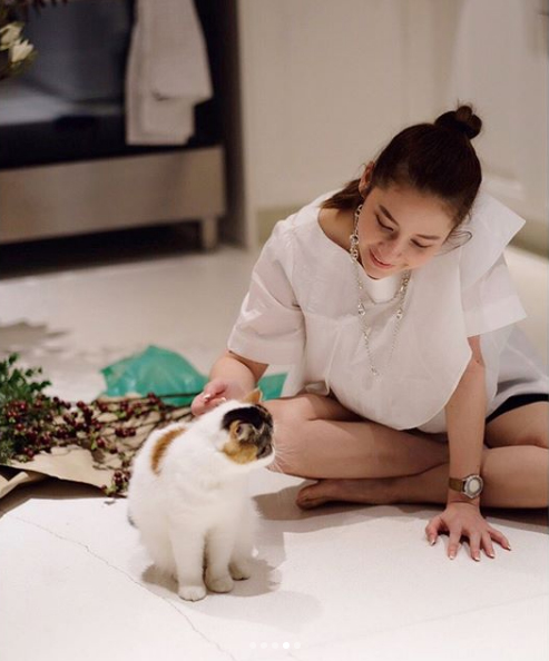 นาตาลี เจียรวนนท์