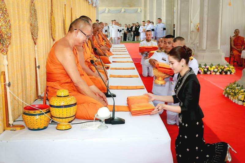 ท่านผู้หญิงอรอนงค์ ปิยนาฏวชิรพัทธ์