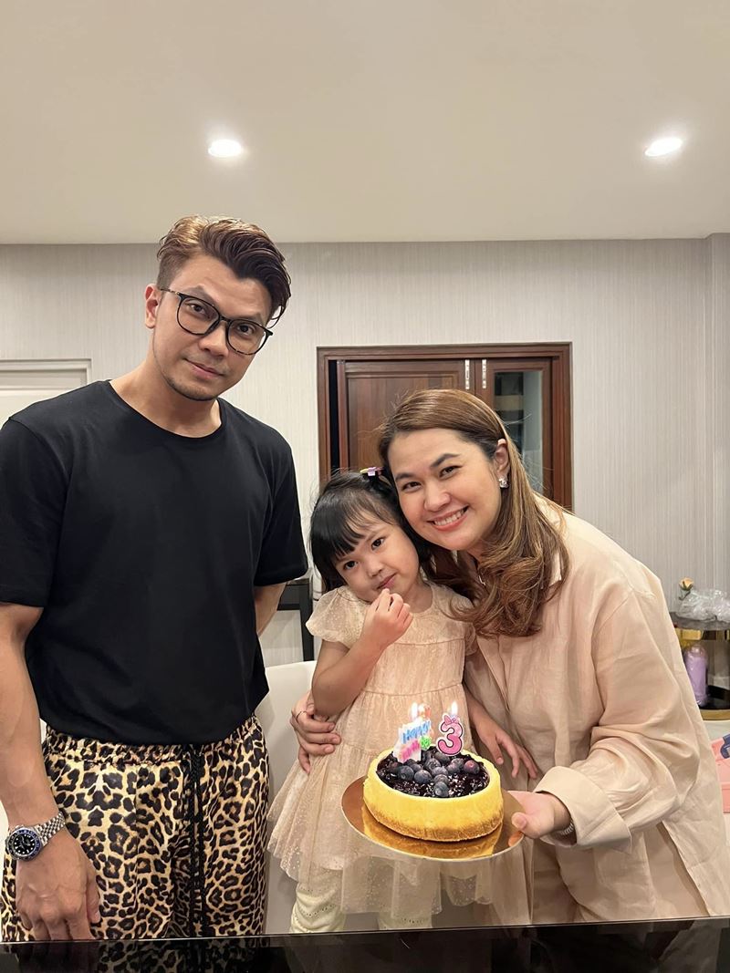 หนุ่ม กะลา