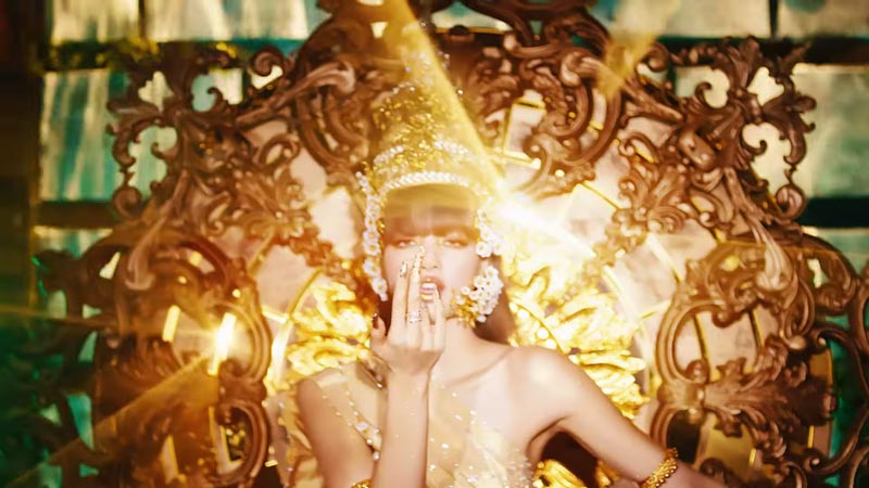 ลิซ่า BLACKPINK