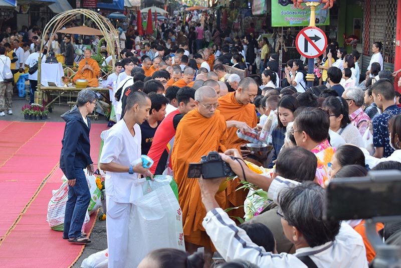 งานถนนนั่งยองทองผาภูมิ จ.กาญจนบุรี