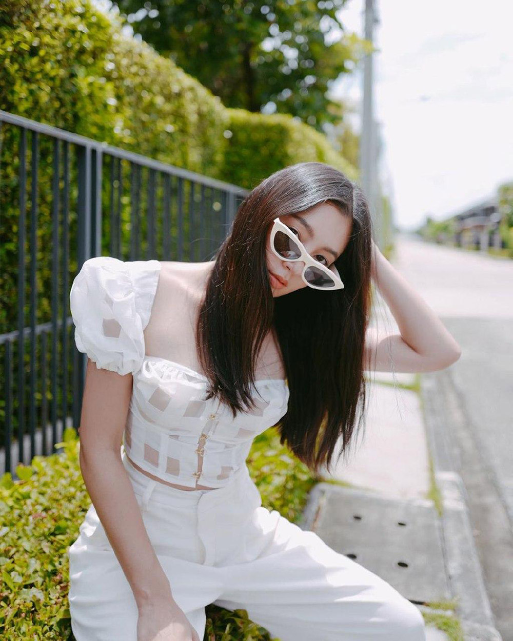 แฟชั่น, เสื้อสีขาว